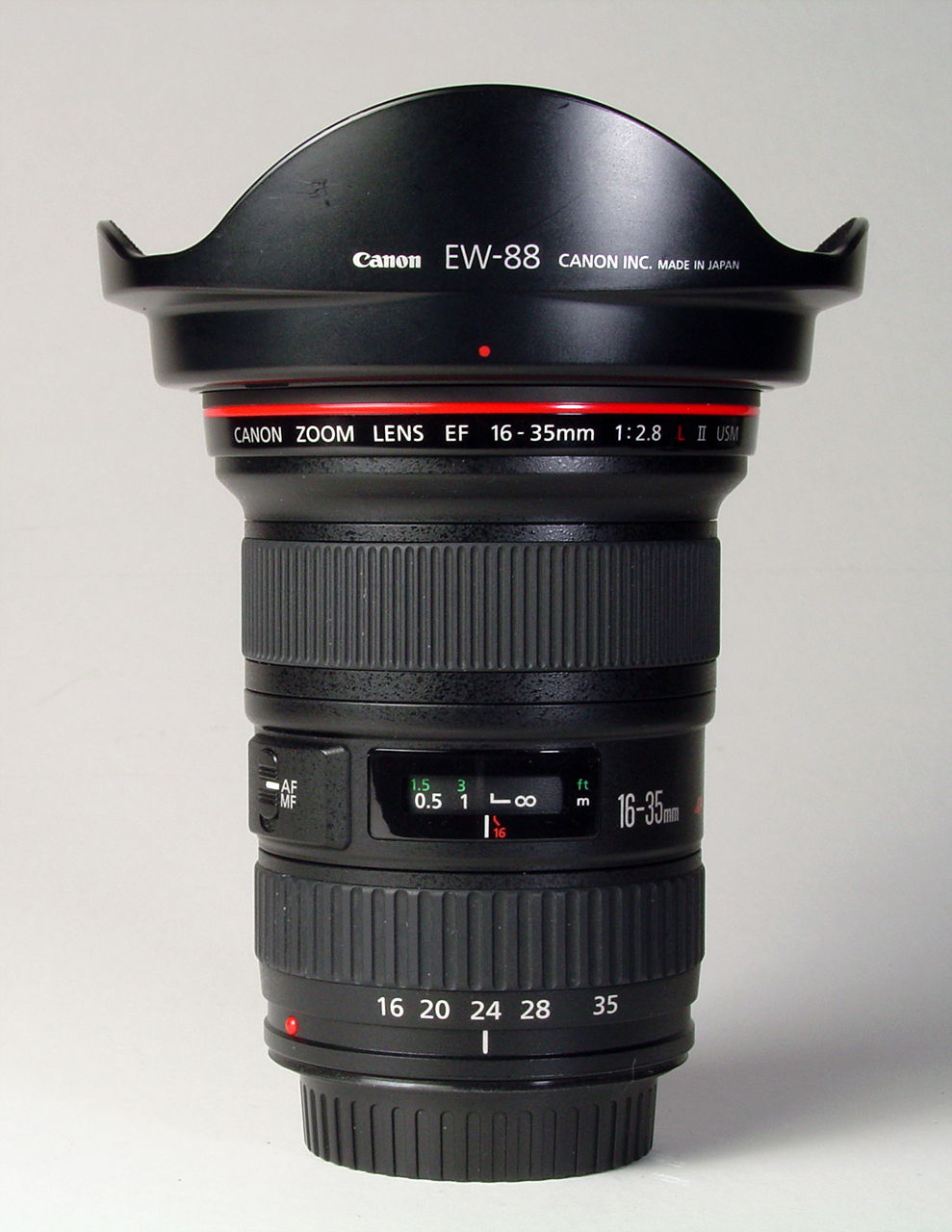 Canon EF 16-35mm f/2.8L II USM with hood